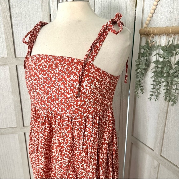 Old Navy Floral Print Sleeveless Midi Cotton Blend Tie Shoulder Dress Sz Medium - Picture 2 of 9